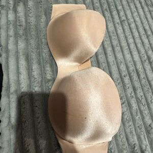 Ambrielle Cream Satin Strapless Bra